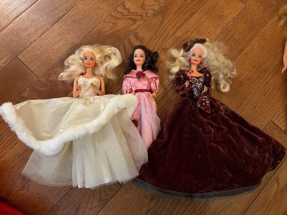 Vintage Happy Holidays Barbie Doll lot With White Gown